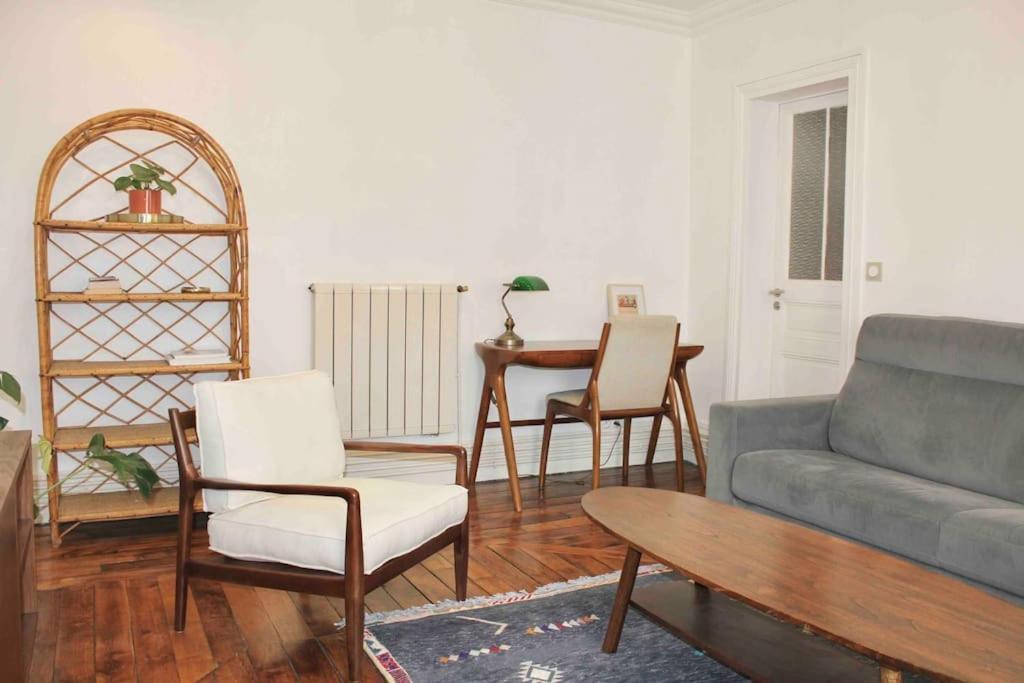 Appartement Au Calme A Montmartre 40m2 Parijs