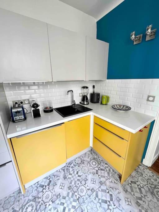 Appartement Au Calme A Montmartre 40m2 *