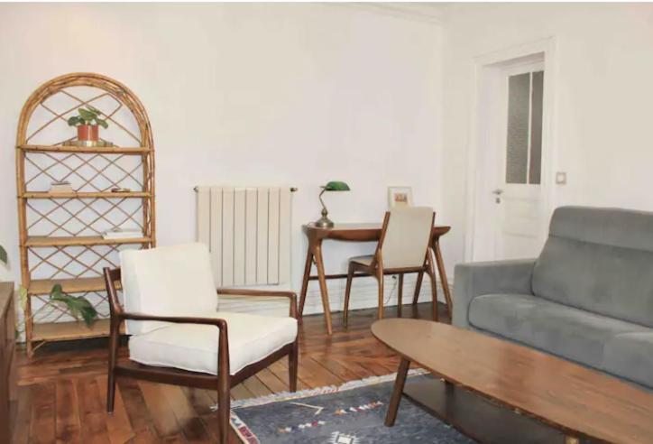 Appartement Au Calme A Montmartre 40m2