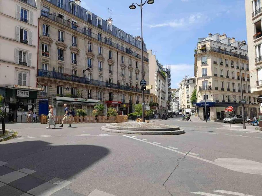 Au Calme A Montmartre 40m2 Appartement Parijs